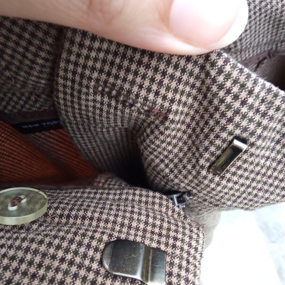 New York & Co Stretch GUC Brown Houndstooth Patterned Womens Bermuda Shorts - Picture 5 of 7